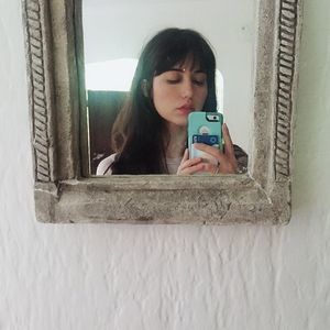 Meet your Posher, Caroline